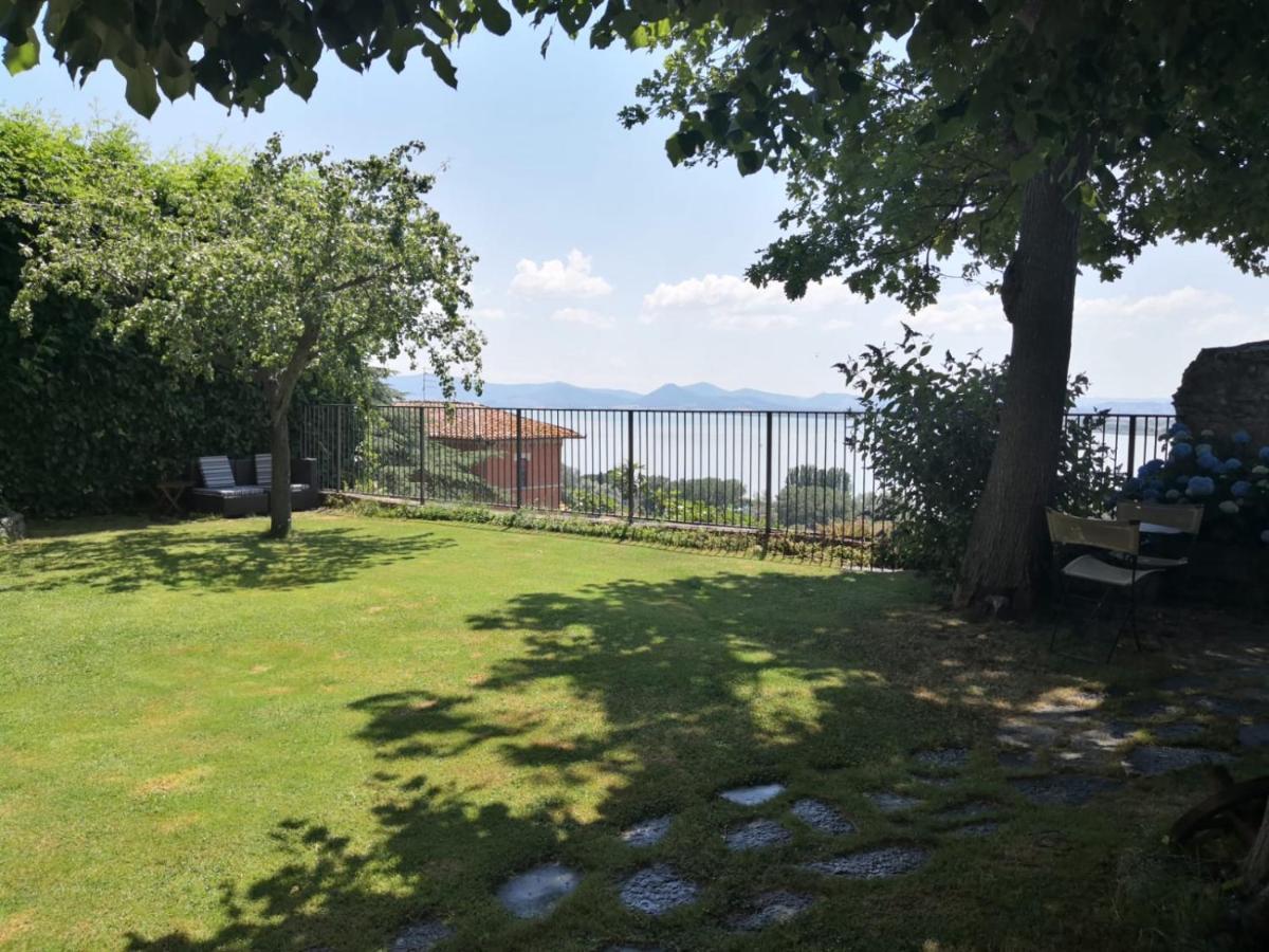 カスティリオーネ・デル・ラーゴ Il Torrione Bed & Breakfast エクステリア 写真